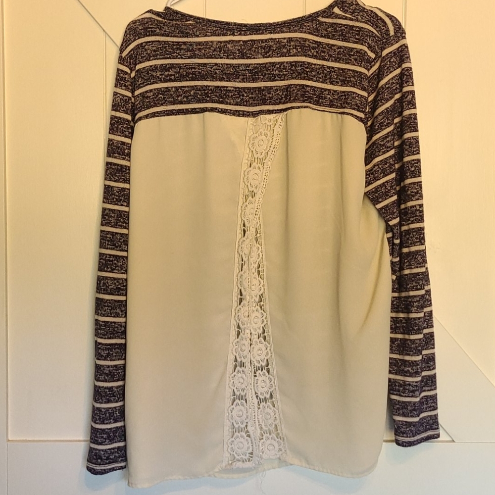 Sweater - Picture 2 of 2